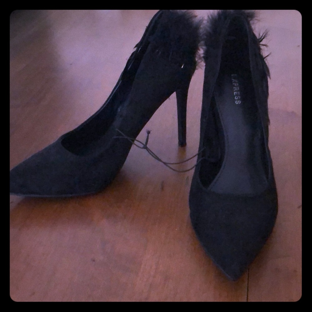 Never worn express black heels size 7